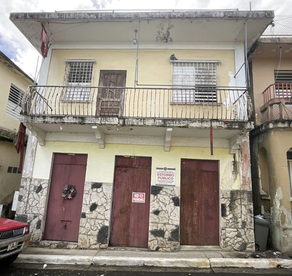 Propiedad declarada estorbo público en Calle Varona Suarez Núm. 5, San Lorenzo, PR, San Lorenzo