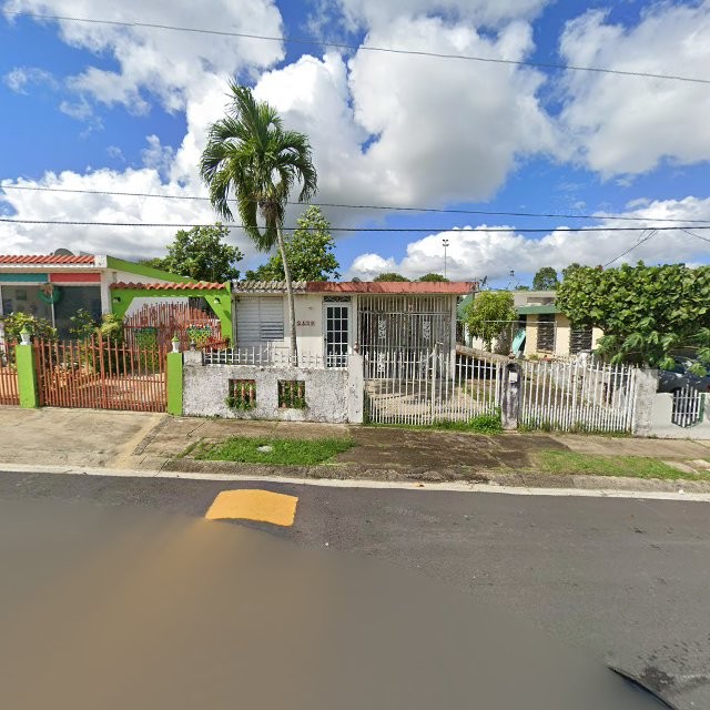 Foto de estorbo público en Las Piedras