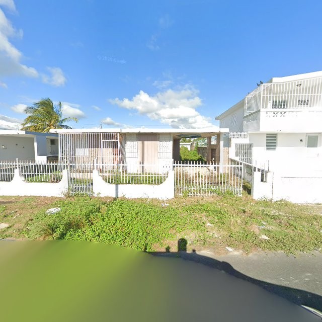 Propiedad declarada estorbo público en 565Q+R6H Punta Santiago, Humacao, Puerto Rico 00741, Humacao