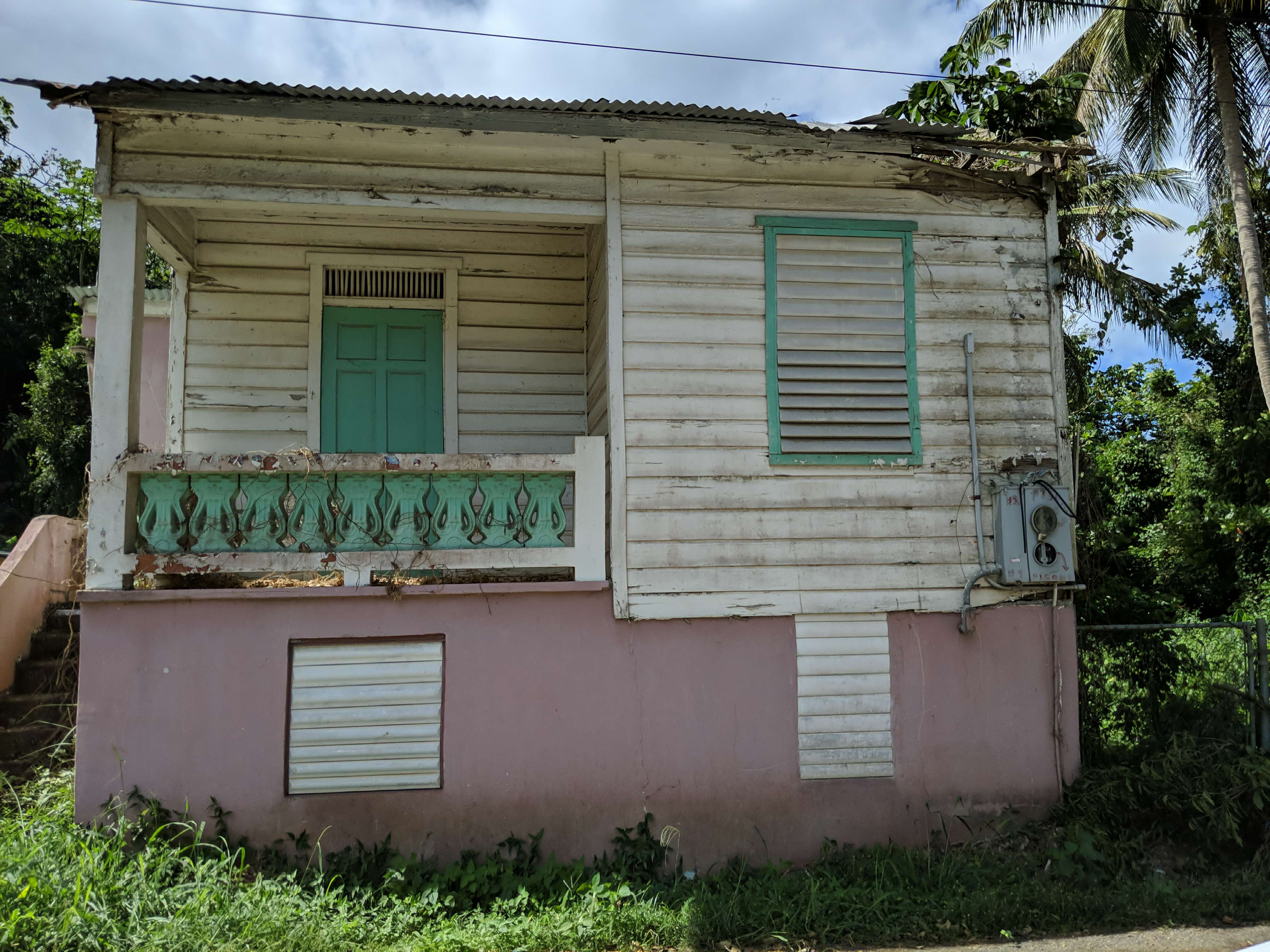 Propiedad declarada estorbo público en 4VWG+F4R Hormigueros, Puerto Rico 00660, Hormigueros