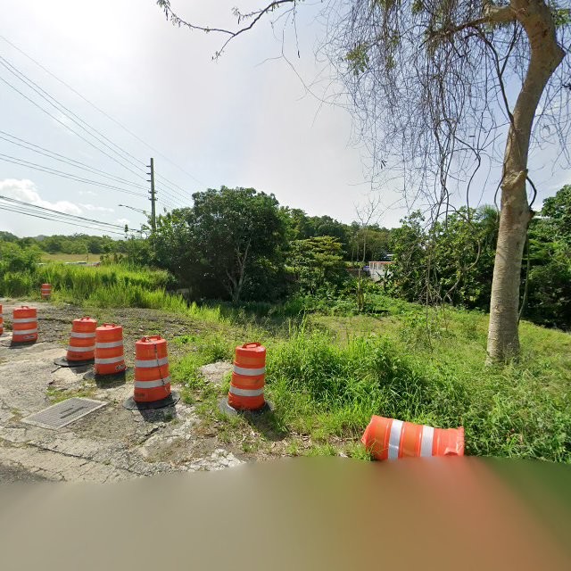 Propiedad declarada estorbo público en 4WG2+Q5R Hormigueros, Puerto Rico 00660, Hormigueros