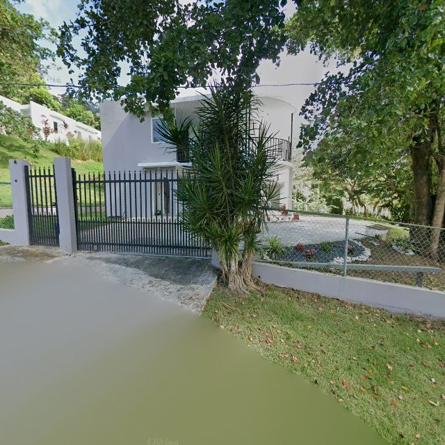 Propiedad declarada estorbo público en 4WQ7+XJV G. L. Garcia, Cayey, Puerto Rico 00736, Cayey