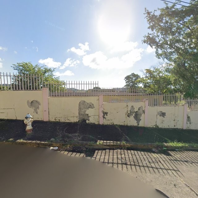 Propiedad declarada estorbo público en 5529+WW9 Humacao, Puerto Rico 00791, Humacao