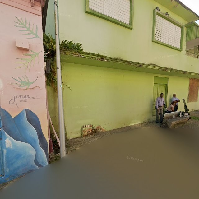 Foto de estorbo público en Humacao