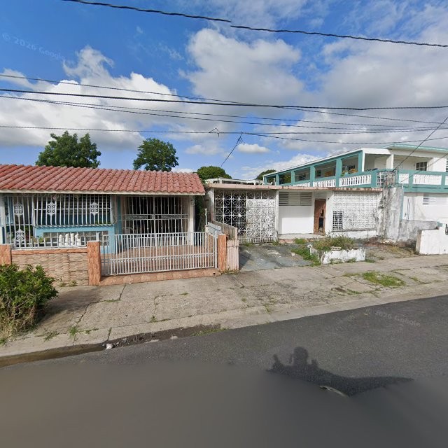 Propiedad declarada estorbo público en 45V9+F97 Humacao, Puerto Rico 00791, Humacao