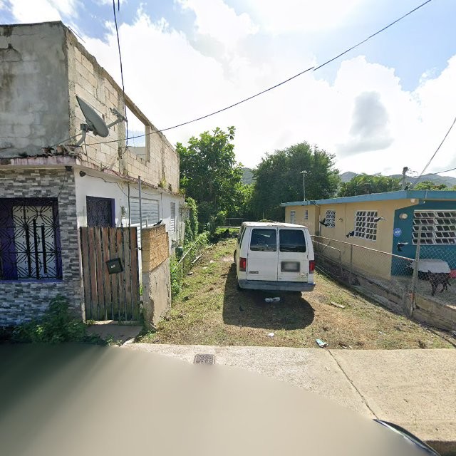 Propiedad declarada estorbo público en 4R6R+VCG Cayey, Puerto Rico 00736, Cayey