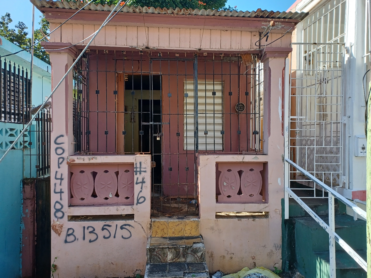 Propiedad declarada estorbo público en 24PX+WPF Yauco, Puerto Rico 00698, Yauco