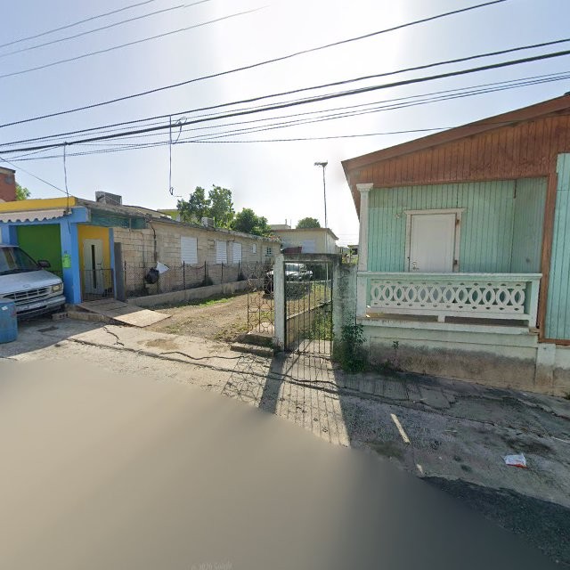 Propiedad declarada estorbo público en 25P2+WP9 Yauco, Puerto Rico 00698, Yauco