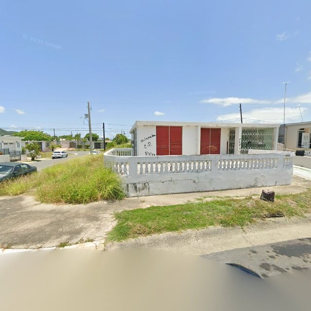 Propiedad declarada estorbo público en 24GP+749 Yauco, Puerto Rico 00698, Yauco