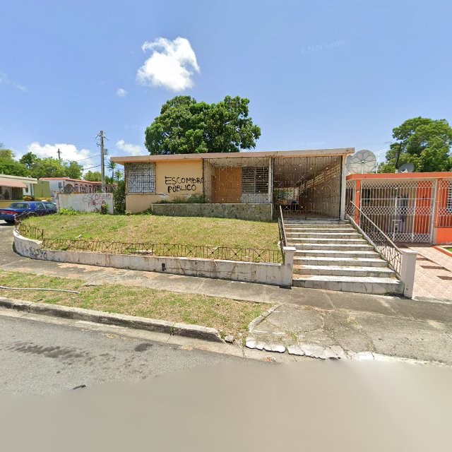 Foto de estorbo público en Yauco