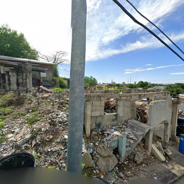 Foto de estorbo público en Ponce