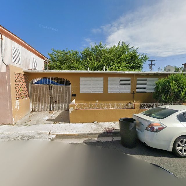 Propiedad declarada estorbo público en X3FR+P8H Guánica, Puerto Rico 00653, Guánica