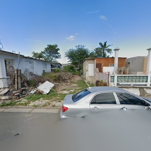 Propiedad declarada estorbo público en X3FR+939 Guánica, Puerto Rico 00653, Guánica