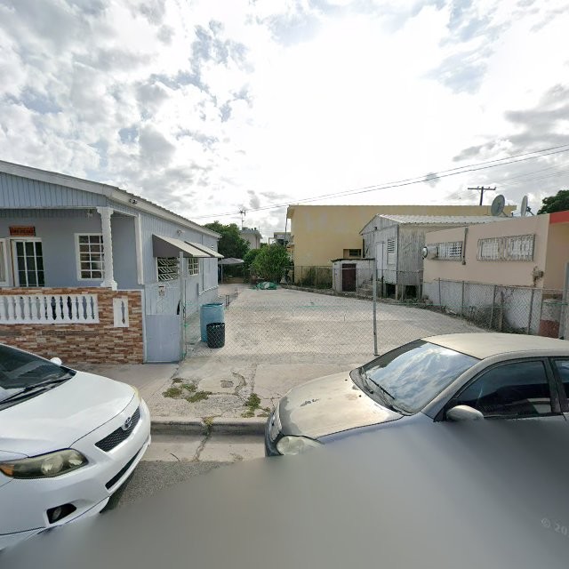 Propiedad declarada estorbo público en X3CR+GJQ Guánica, Puerto Rico 00653, Guánica