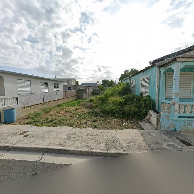 Propiedad declarada estorbo público en X3CR+9JJ Guánica, Puerto Rico 00653, Guánica