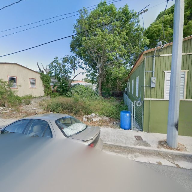 Propiedad declarada estorbo público en X3CR+746 Guánica, Puerto Rico 00653, Guánica