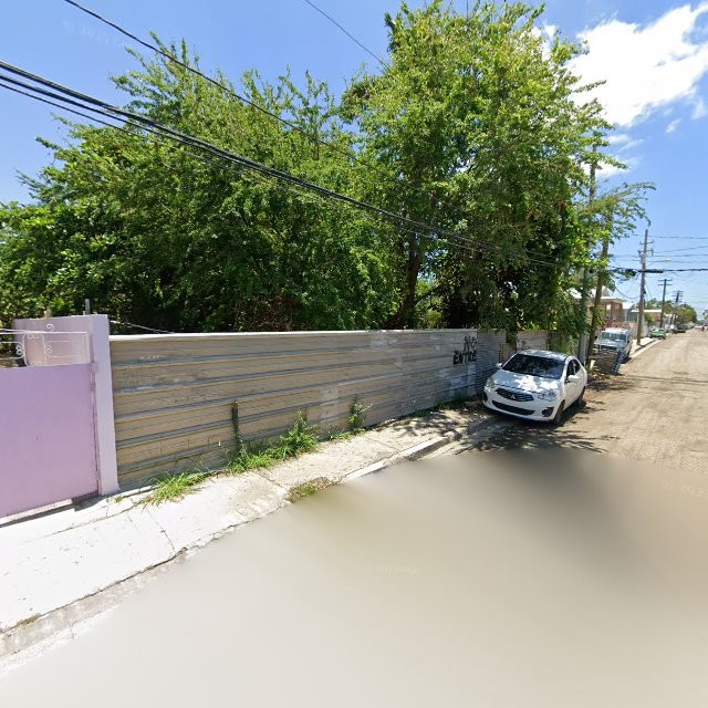 Propiedad declarada estorbo público en X9MH+JH4 Ponce, Puerto Rico 00716, Ponce