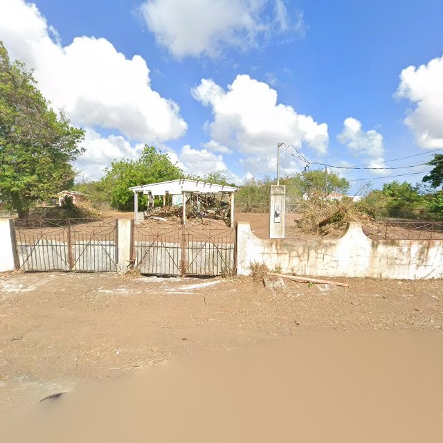 Propiedad declarada estorbo público en XPGC+5C9 Salinas, Puerto Rico 00751, Salinas