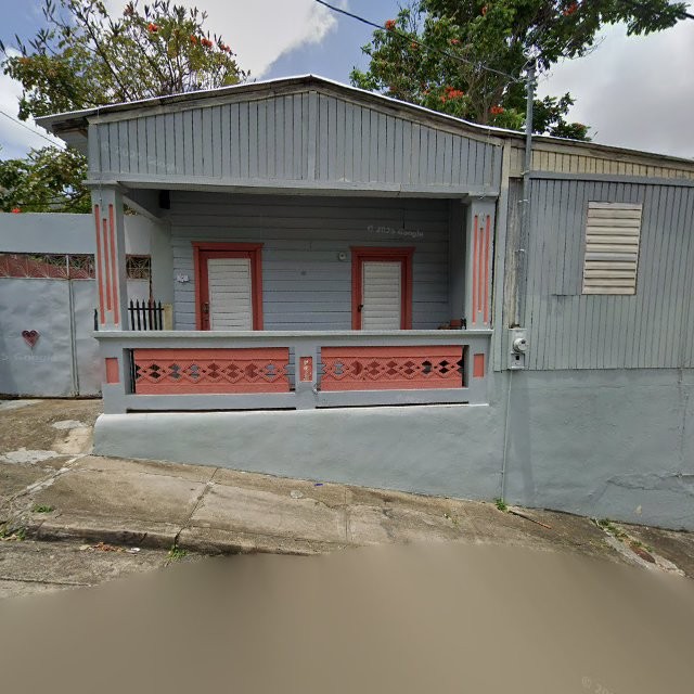 Propiedad declarada estorbo público en XVQP+Q8R Guayama, Puerto Rico 00784, Guayama