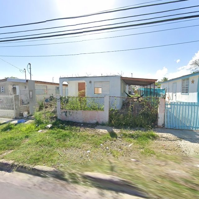 Propiedad declarada estorbo público en XM7X+8P6 Playita, Salinas, Puerto Rico 00751, Salinas