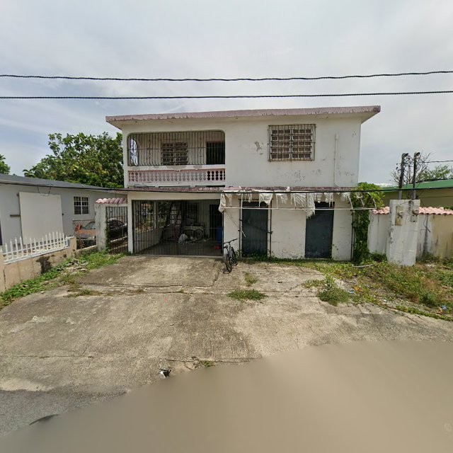 Foto de estorbo público en Guayama