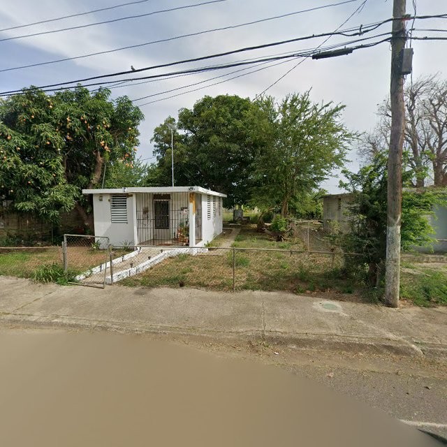 Foto de estorbo público en Guayama