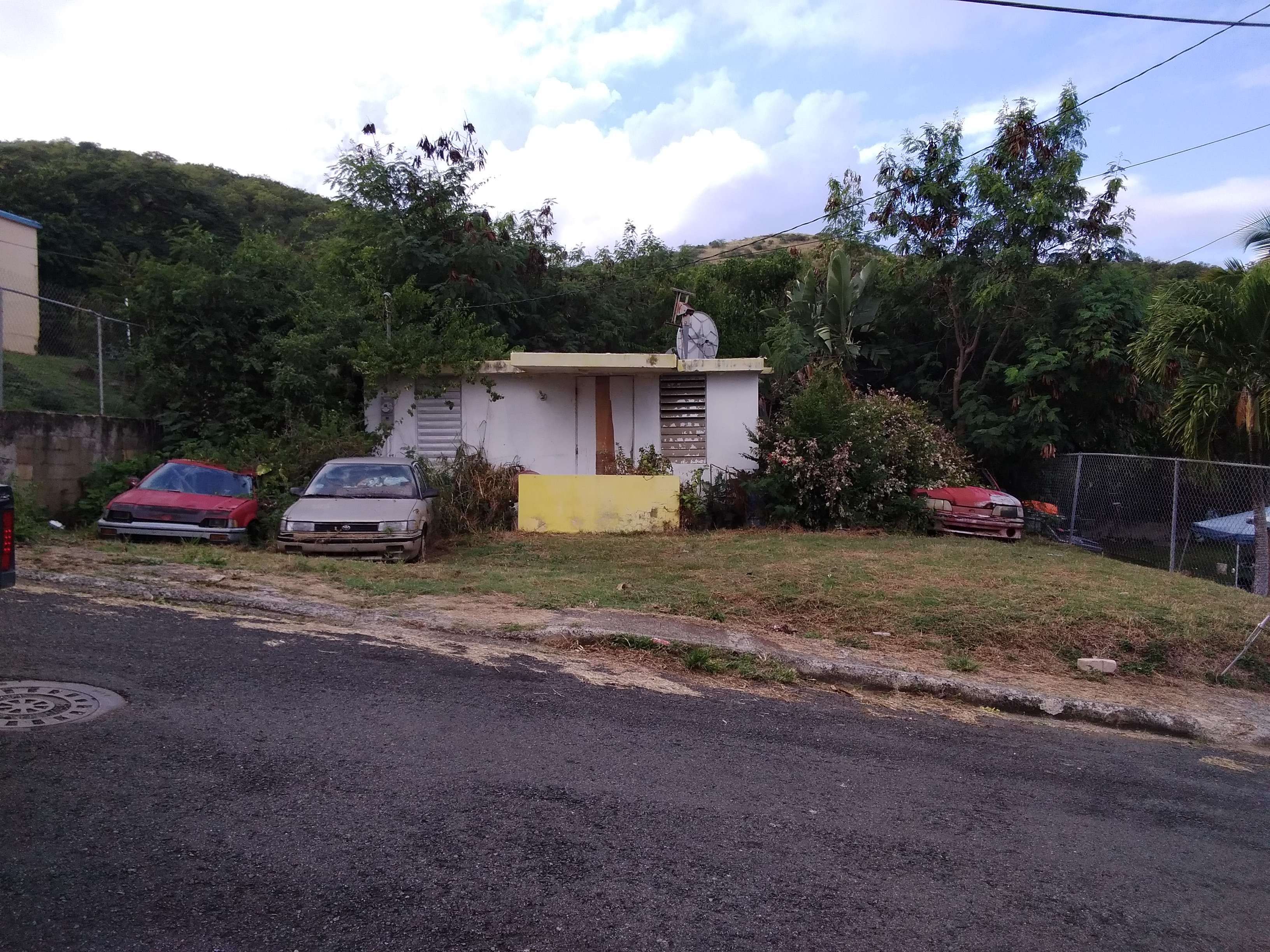 Propiedad declarada estorbo público en 8M7R+RG3 Flamenco, Culebra, Puerto Rico 00775, Culebra