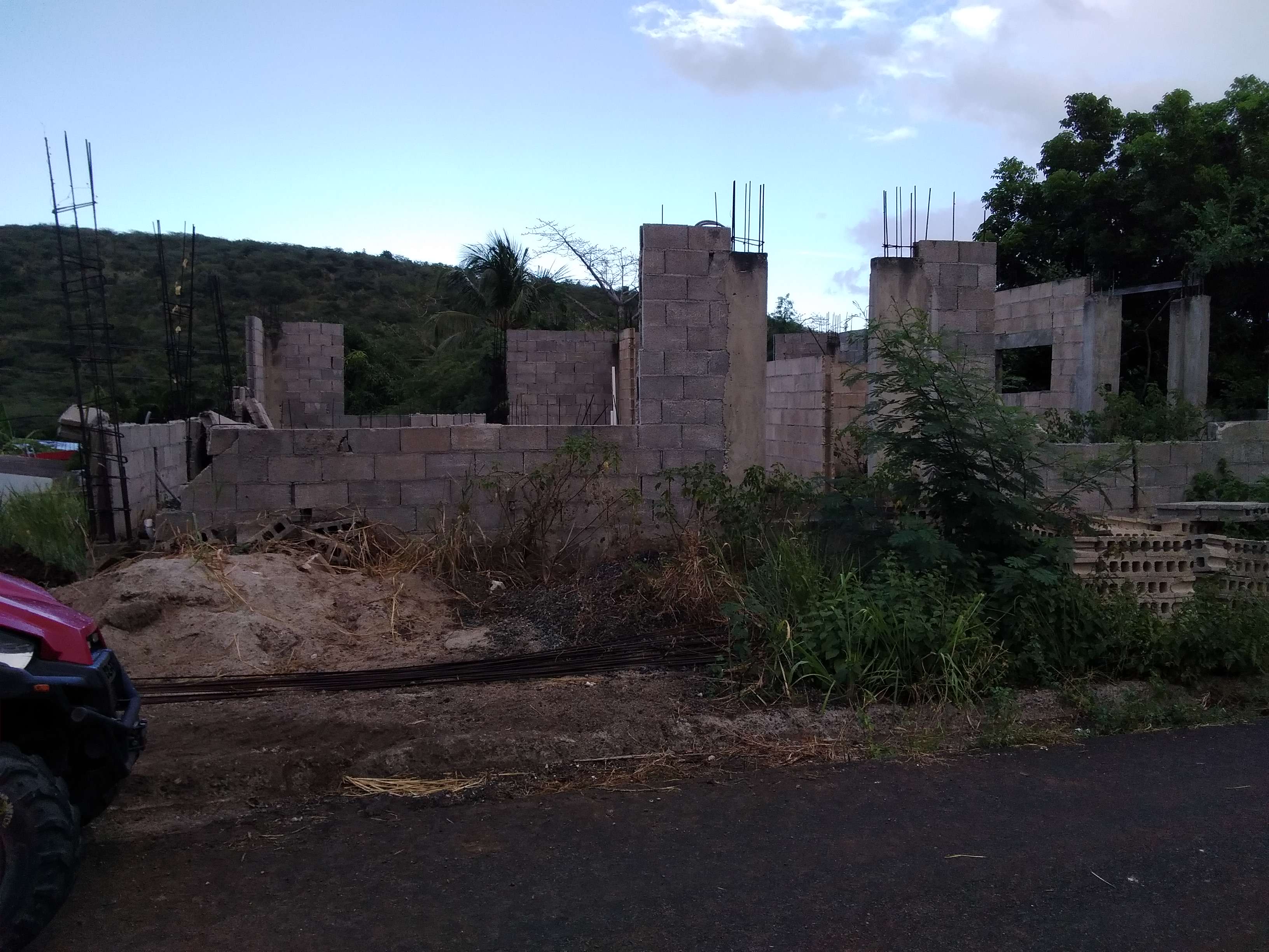 Propiedad declarada estorbo público en 8M7V+F3W Flamenco, Culebra, Puerto Rico 00775, Culebra