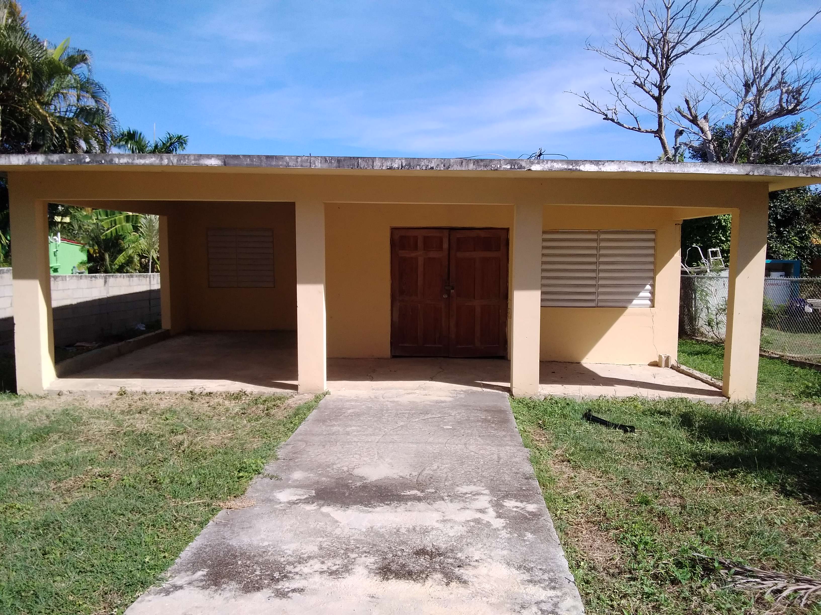 Propiedad declarada estorbo público en 8M5W+W9F Culebra, Puerto Rico 00775, Culebra