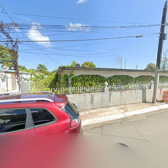 Reporte ciudadano de estorbo público en CVQ6+959 Catano, Cataño, Puerto Rico, Cataño