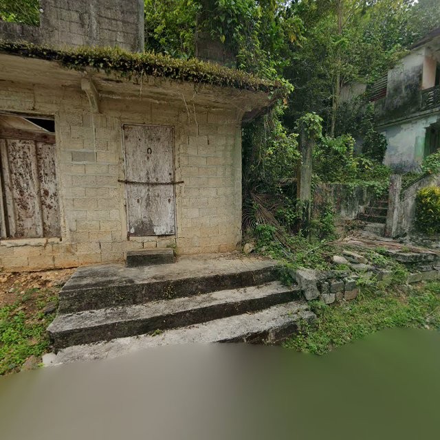 Reporte ciudadano de estorbo público en CJM8+QVF Vega Baja, Puerto Rico, Vega Baja