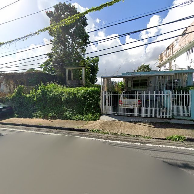 Reporte ciudadano de estorbo público en CR3C+575 Bayamón, Puerto Rico, Bayamón