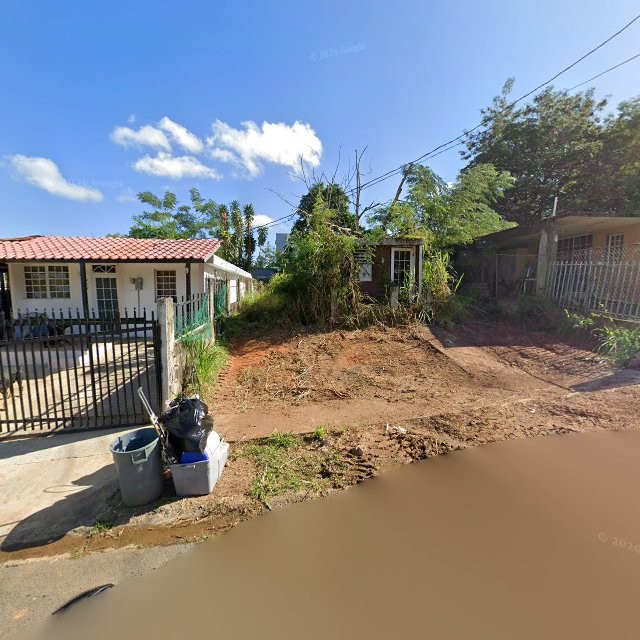 Reporte ciudadano de estorbo público en 92G6+M3Q Carolina, Puerto Rico, Carolina