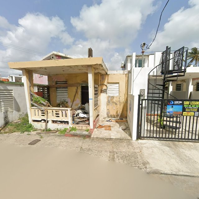 Reporte ciudadano de estorbo público en 97GM+MGR Luquillo, Puerto Rico, Luquillo