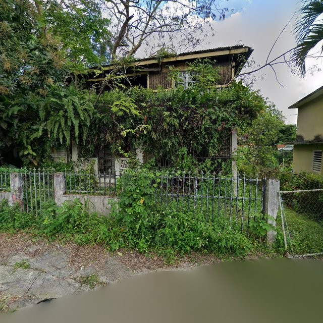 Reporte ciudadano de estorbo público en 8XXR+JV4 Trujillo Alto, Puerto Rico, Trujillo Alto