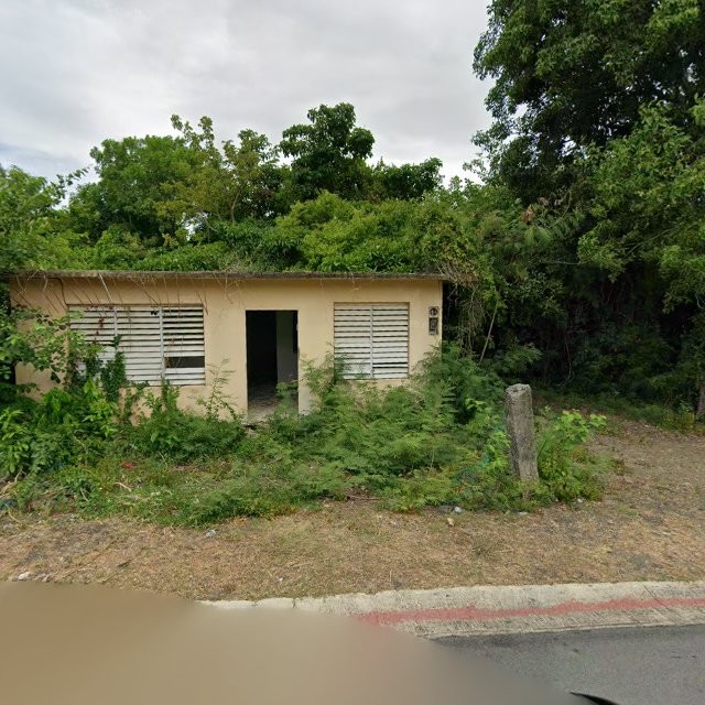Reporte ciudadano de estorbo público en 99CG+43M Las Croabas, Fajardo, Puerto Rico, Fajardo
