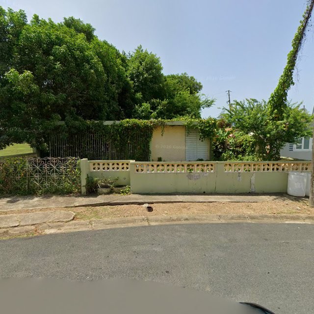 Reporte ciudadano de estorbo público en 88GQ+356 Fajardo, Puerto Rico, Fajardo