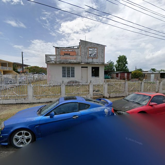 Reporte ciudadano de estorbo público en 7VQ6+GQM Añasco, Puerto Rico, Añasco