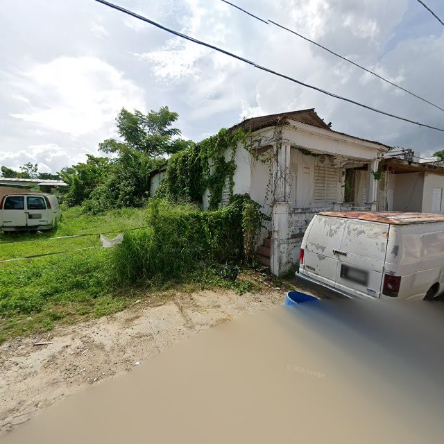 Reporte ciudadano de estorbo público en 7VM5+M85 Añasco, Puerto Rico, Añasco