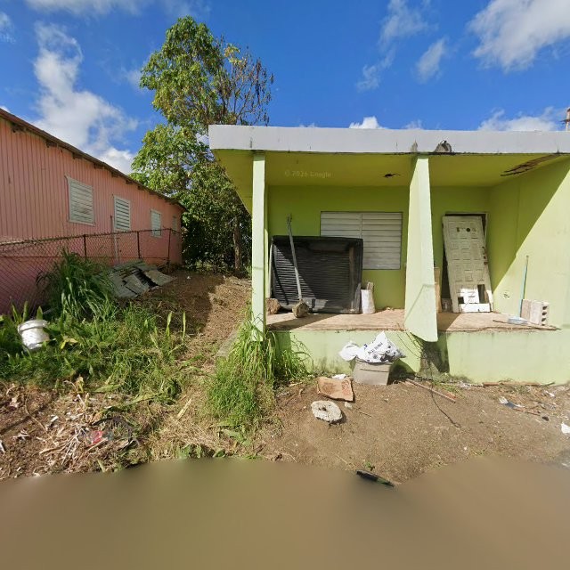 Reporte ciudadano de estorbo público en 723H+CVQ Gurabo, Puerto Rico, Gurabo