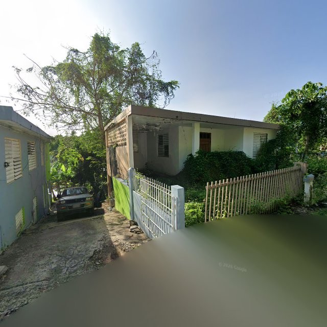 Reporte ciudadano de estorbo público en 6VF5+5P9 Mayagüez, Puerto Rico, Mayagüez