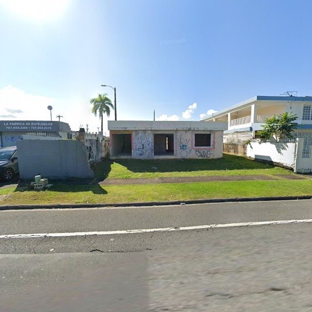 Reporte ciudadano de estorbo público en 6XVG+2VQ Caguas, Puerto Rico, Caguas