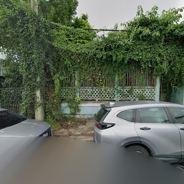 Reporte ciudadano de estorbo público en 6XH8+R6M Caguas, Puerto Rico, Caguas