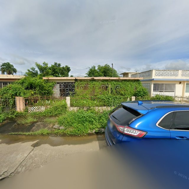 Reporte ciudadano de estorbo público en 6XJF+3P5 Caguas, Puerto Rico, Caguas