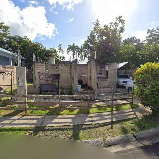 Reporte ciudadano de estorbo público en 65M4+X9F Pueblito del Río, Las Piedras, Puerto Rico, Las Piedras