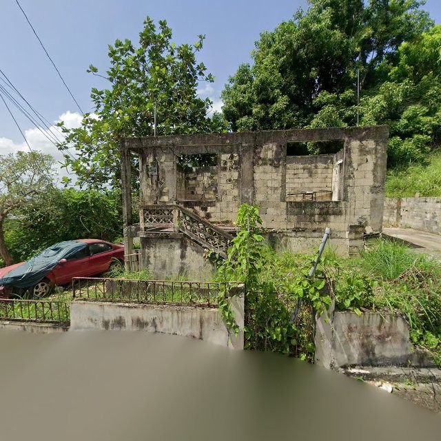 Reporte ciudadano de estorbo público en 4VQV+HGG Hormigueros, Puerto Rico, Hormigueros