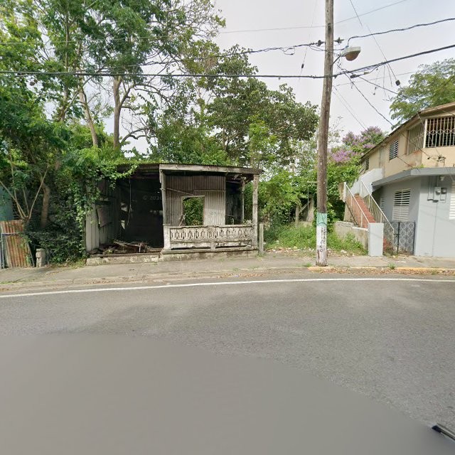 Reporte ciudadano de estorbo público en 3XM4+VWH San Germán, Puerto Rico, San Germán