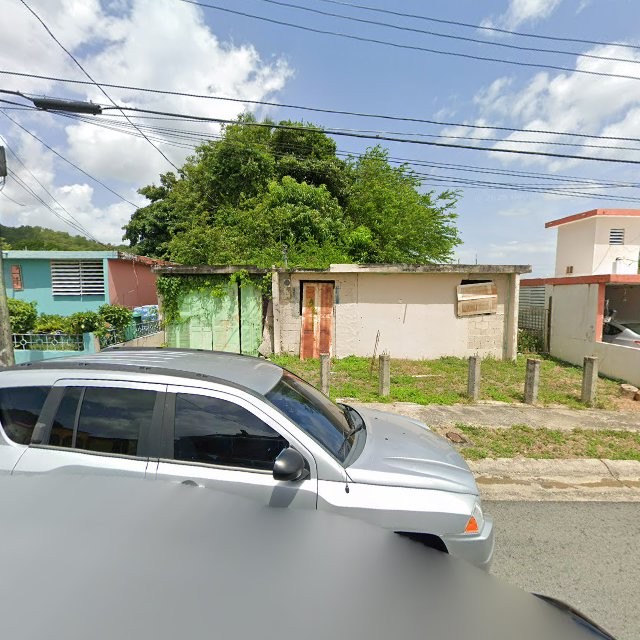 Reporte ciudadano de estorbo público en 3XGF+4VW San Germán, Puerto Rico, San Germán