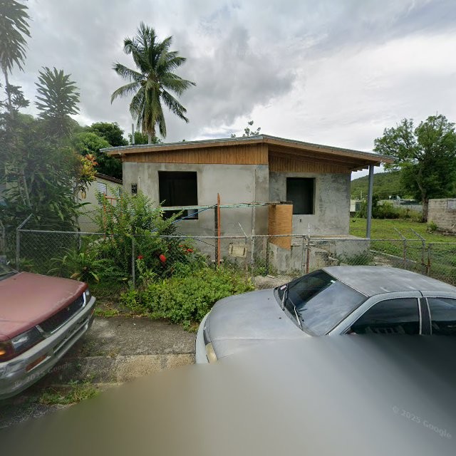 Reporte ciudadano de estorbo público en 3398+4JW Sabana Grande, Puerto Rico, Sabana Grande