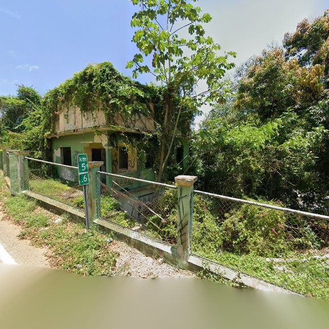 Reporte ciudadano de estorbo público en 346Q+RRJ Diego Hernández, Yauco, Puerto Rico, Yauco